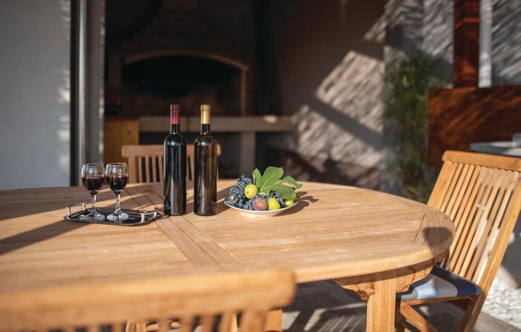 Holiday Home Sunce Dalmacije Mratovo Exterior foto